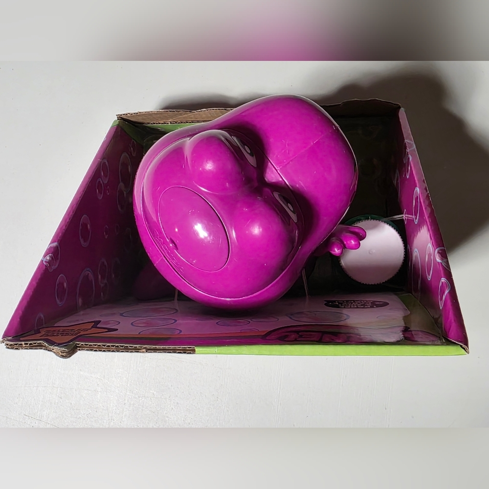 Barney Bump-N-Go Bubble Machine - Picture 7 of 9
